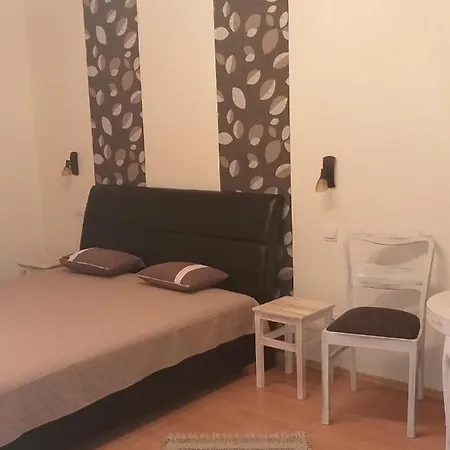 Szamoca Vendeghaz Konukevi Dudar